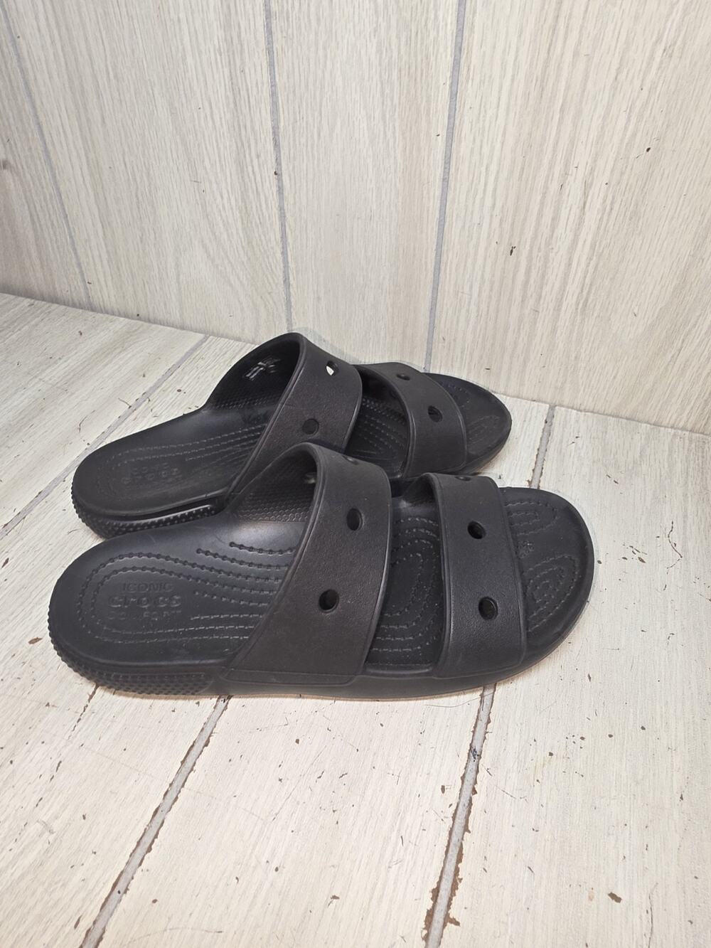 Crocs Classic Slides Black 2-Band Slip On Waterproof Sandals Sz 4 Summer Comfort